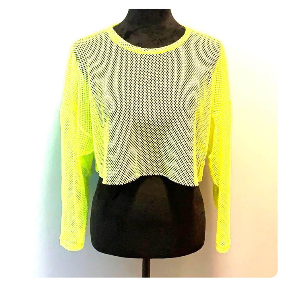 Your move fishnet crop top